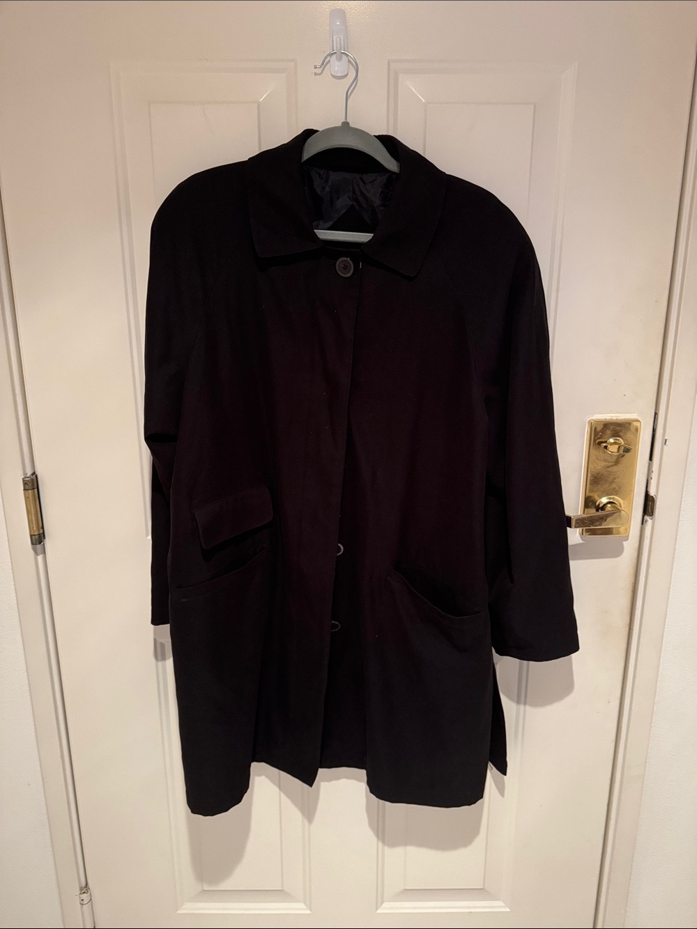 Valerie Stevens Black Single-Breasted Trench Coat